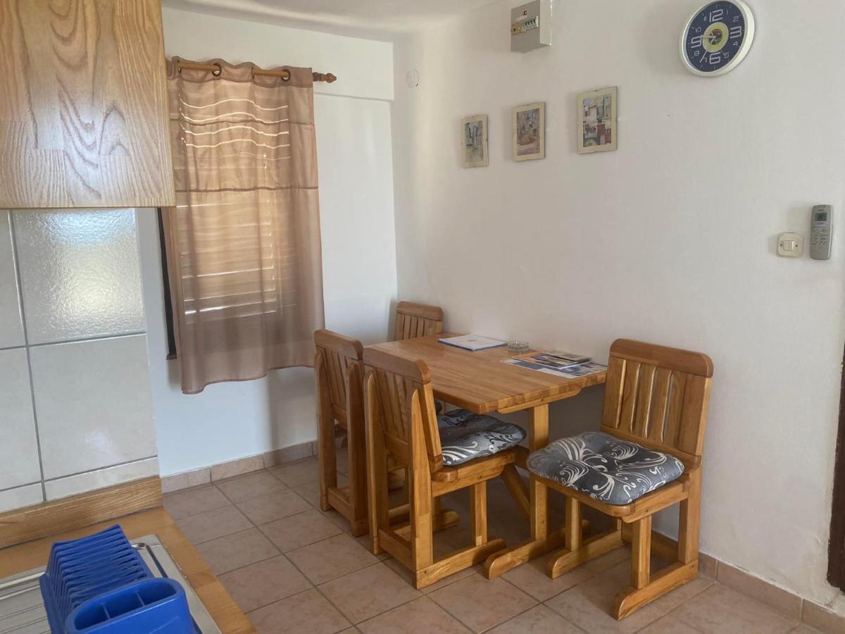 Apartmani Sunset Лопар Экстерьер фото