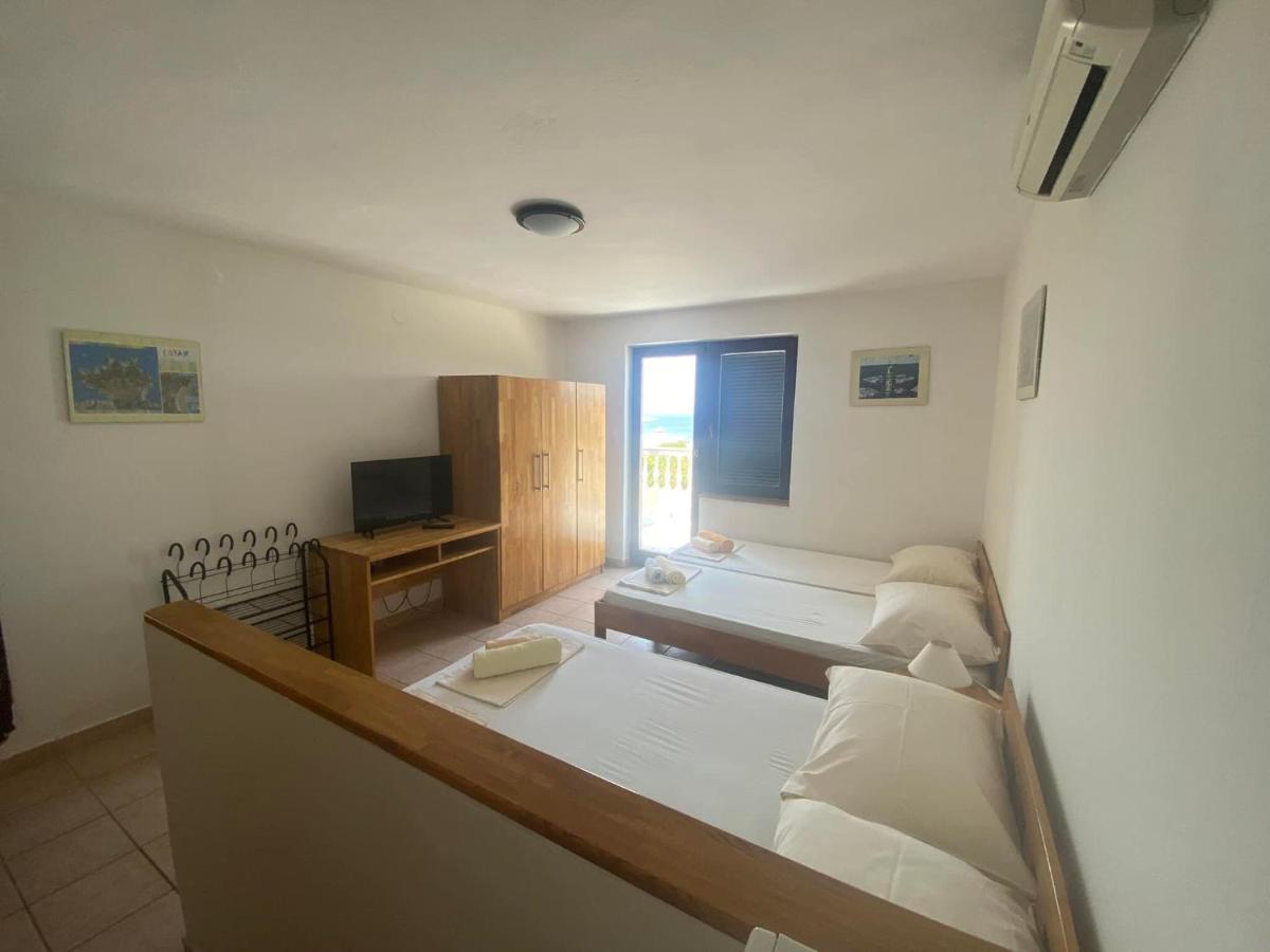 Apartmani Sunset Лопар Экстерьер фото