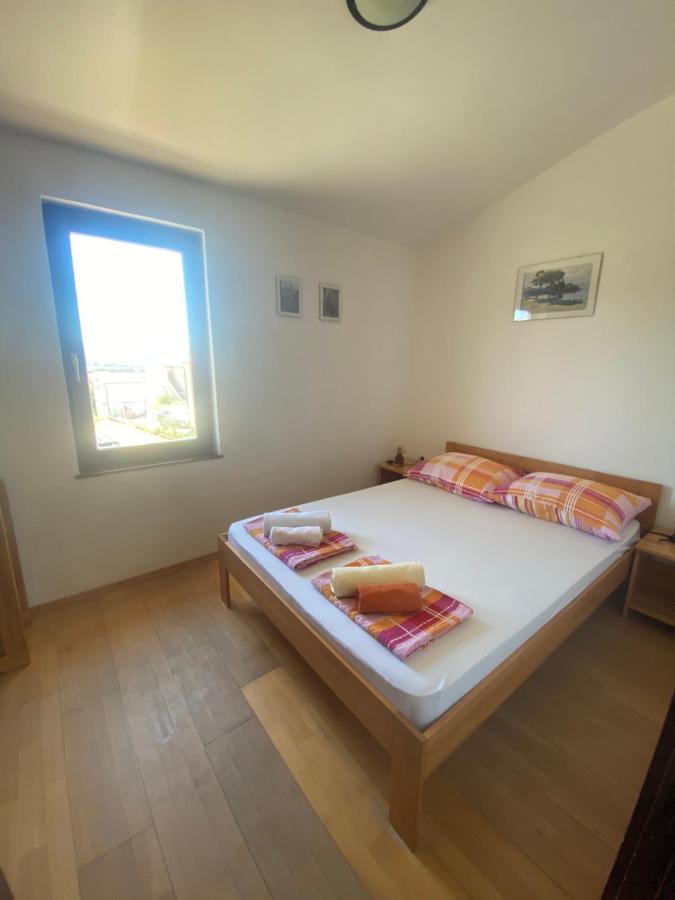 Apartmani Sunset Лопар Экстерьер фото